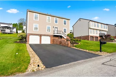 309 Carriage Blvd, Pittsburgh, PA 15239 - Photo 2