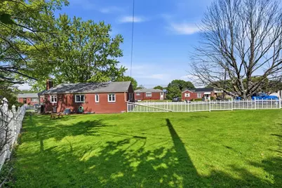1012 Garden Pl, Pittsburgh, PA 15116 - Photo 36