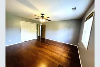 380 Oak Street Ext, Pulaski Township, PA 16159 - Photo 12