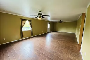 380 Oak St Ext, Pulaski Township, PA 16159 - Photo 8