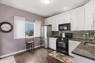 420 Catoma St, Pittsburgh, PA 15212 - Photo 14