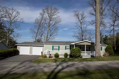1411 Jonathan Dr, Somerset Boro, PA 15501 - Photo 1