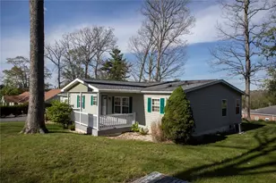 1411 Jonathan Dr, Somerset Boro, PA 15501 - Photo 4