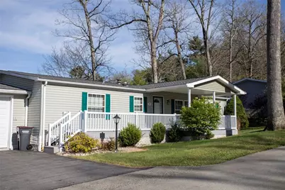 1411 Jonathan Dr, Somerset Boro, PA 15501 - Photo 2