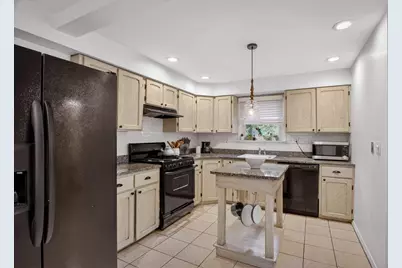 3969 Beechwood Boulevard, Pittsburgh, PA 15217 - Photo 10
