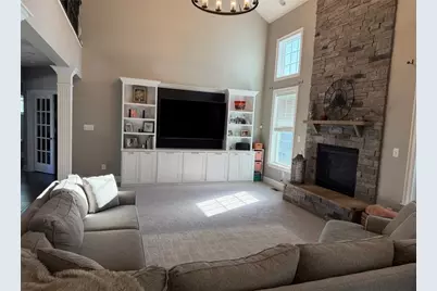 1013 Coldstream Dr, Cecil, PA 15317 - Photo 2