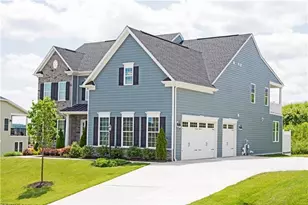 1013 Coldstream Dr, Cecil, PA 15317 - Photo 18
