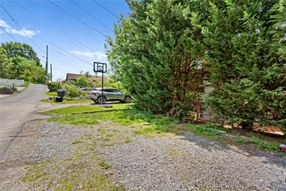 330 Duss Ave, Ambridge, PA 15003 - Photo 28