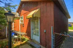 330 Beaver Ave, Aliquippa, PA 15001 - Photo 12