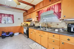330 Beaver Ave, Aliquippa, PA 15001 - Photo 26