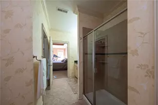 408 Independence Ln, Economy, PA 15042 - Photo 14