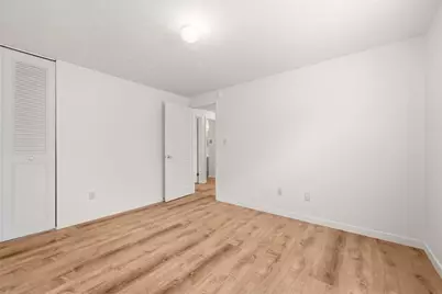 909 Mount Hood Dr, Pittsburgh, PA 15239 - Photo 24