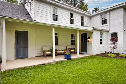 870 Field Club Rd, Pittsburgh, PA 15238 - Photo 2