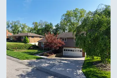 416 Saratoga Dr, Pittsburgh, PA 15236 - Photo 2