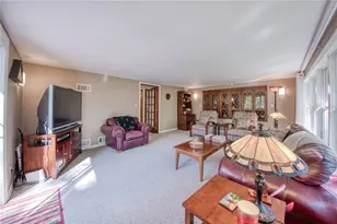 416 Saratoga Dr, Pittsburgh, PA 15236 - Photo 34