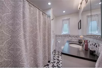 416 Saratoga Dr, Pittsburgh, PA 15236 - Photo 28