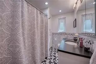 416 Saratoga Dr, Pittsburgh, PA 15236 - Photo 28
