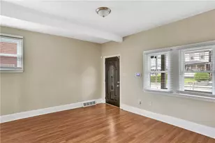 314 Grove St, McKees Rocks, PA 15136 - Photo 8