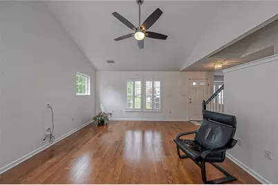 707 Spencer Woods Drive, Pittsburgh, PA 15116 - Photo 6