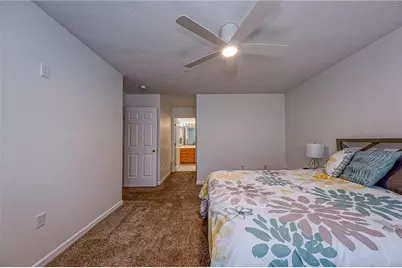 707 Spencer Woods Drive, Pittsburgh, PA 15116 - Photo 16