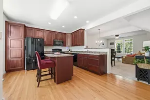 303 Wealdstone Rd, Cranberry Township, PA 16066 - Photo 6