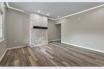 15 1/2 Sherman, Pittsburgh, PA 15209 - Photo 2