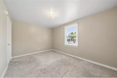 109 Florida Ave, New Kensington, PA 15068 - Photo 16