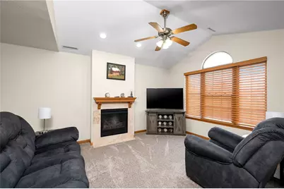 105 Arlington Dr #101, Slippery Rock, PA 16057 - Photo 12