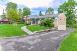 82 Claireview Dr, Scott Township, PA 15106 - Photo 2