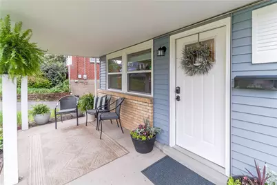 82 Claireview Dr, Scott Township, PA 15106 - Photo 4