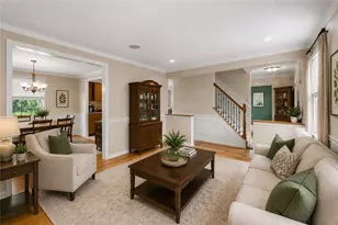 5959 Daleview Dr, Bethel Park, PA 15102 - Photo 8