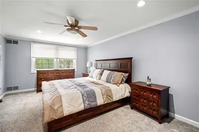 5959 Daleview Drive, Bethel Park, PA 15102 - Photo 20