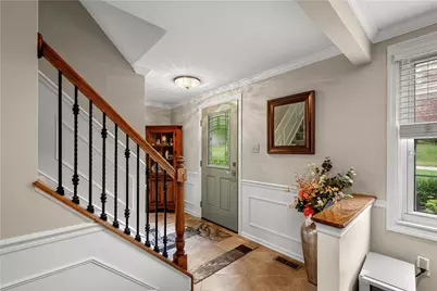 5959 Daleview Drive, Bethel Park, PA 15102 - Photo 4