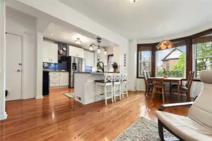 2003 Delaware Ave, Pittsburgh, PA 15218 - Photo 8
