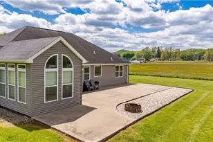 1291 Buckeye Rd, Kirby - Mount Morris, PA 15349 - Photo 6