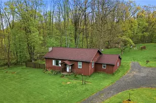 16 Gibson Rd, Hempfield Township, PA 16125 - Photo 4