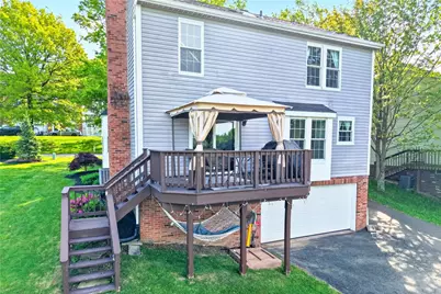 817 Lexington Dr, Hopewell Township, PA 15001 - Photo 4