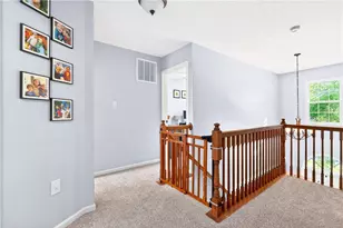 817 Lexington Dr, Hopewell Township, PA 15001 - Photo 32
