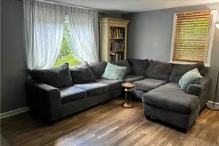 85 Adams Dr, Pittsburgh, PA 15241 - Photo 2