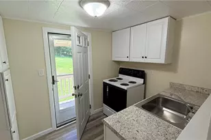 136 School St, Indiana Boro, PA 15701 - Photo 6