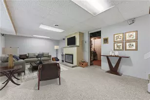 126 Bellpark Dr, Ross Twp, PA 15229 - Photo 24