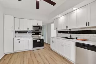 512 Marion Ave, Pittsburgh, PA 15221 - Photo 14