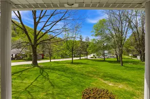 911 Cooper Ave, Greater Johnstown School District, PA 15906 - Photo 4