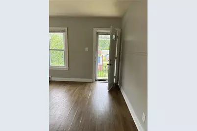 612 Hazel St, West Mifflin, PA 15122 - Photo 2
