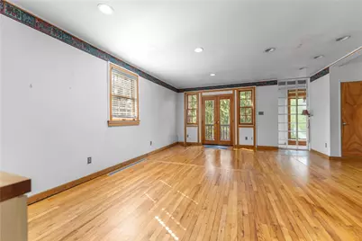 106 Woodhaven Dr, Pittsburgh, PA 15228 - Photo 14