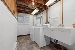 199 Beall Dr, Pittsburgh, PA 15236 - Photo 36