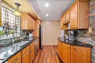 853 Vermont Ave, Pittsburgh, PA 15234 - Photo 6