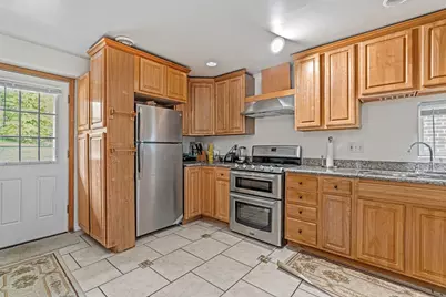 5632 Pocusset, Pittsburgh, PA 15217 - Photo 8