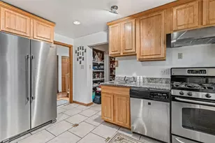 5632 Pocusset, Pittsburgh, PA 15217 - Photo 6