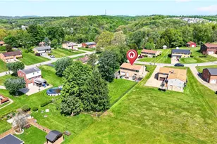 4 Meadowcrest Dr, Cecil, PA 15321 - Photo 44